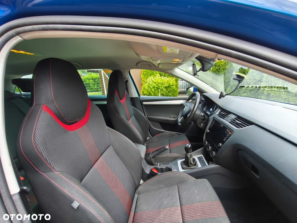 Skoda Octavia - 2