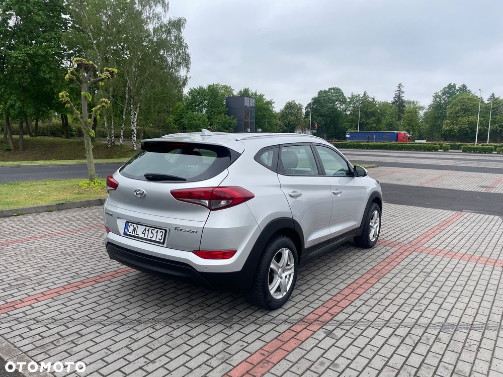 Hyundai Tucson blue 1.6 GDi 2WD Navi - 6