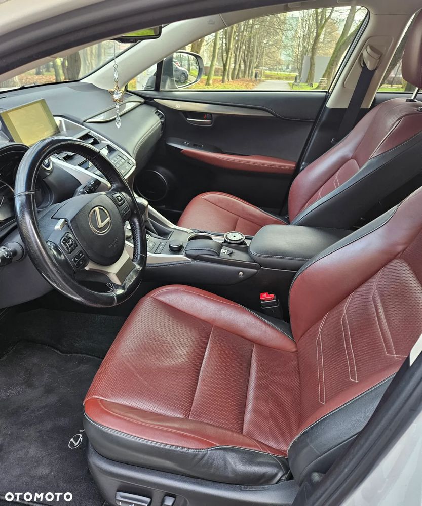 Lexus NX 300h Elegance AWD - 6