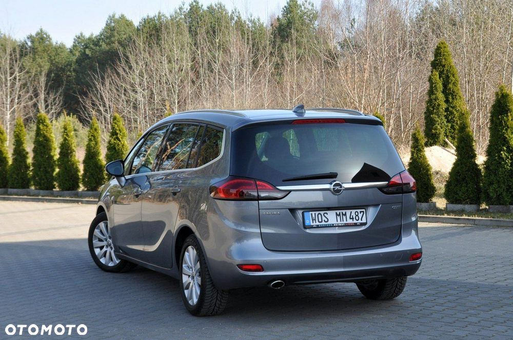 Opel Zafira - 14