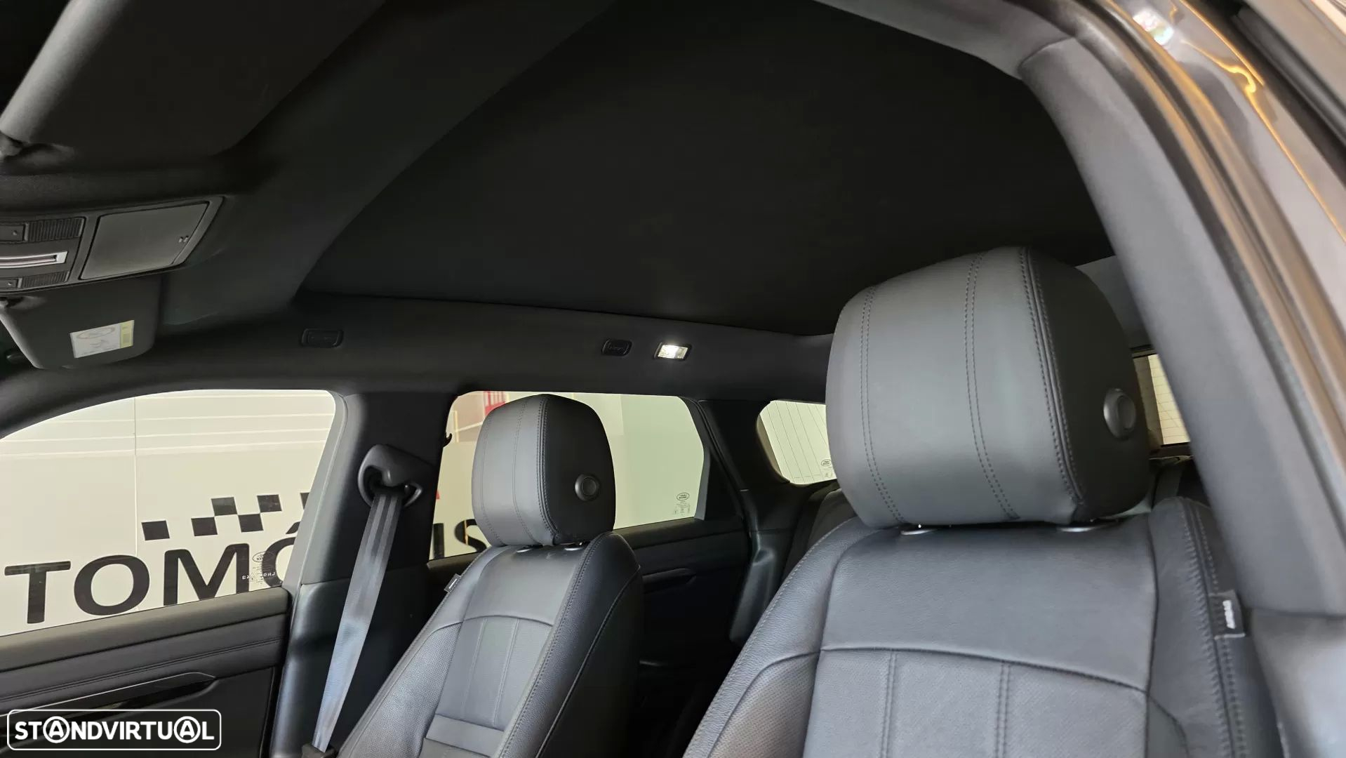 Land Rover Range Rover Evoque 2.0 D240 AWD R-Dynamic HSE Auto - 42