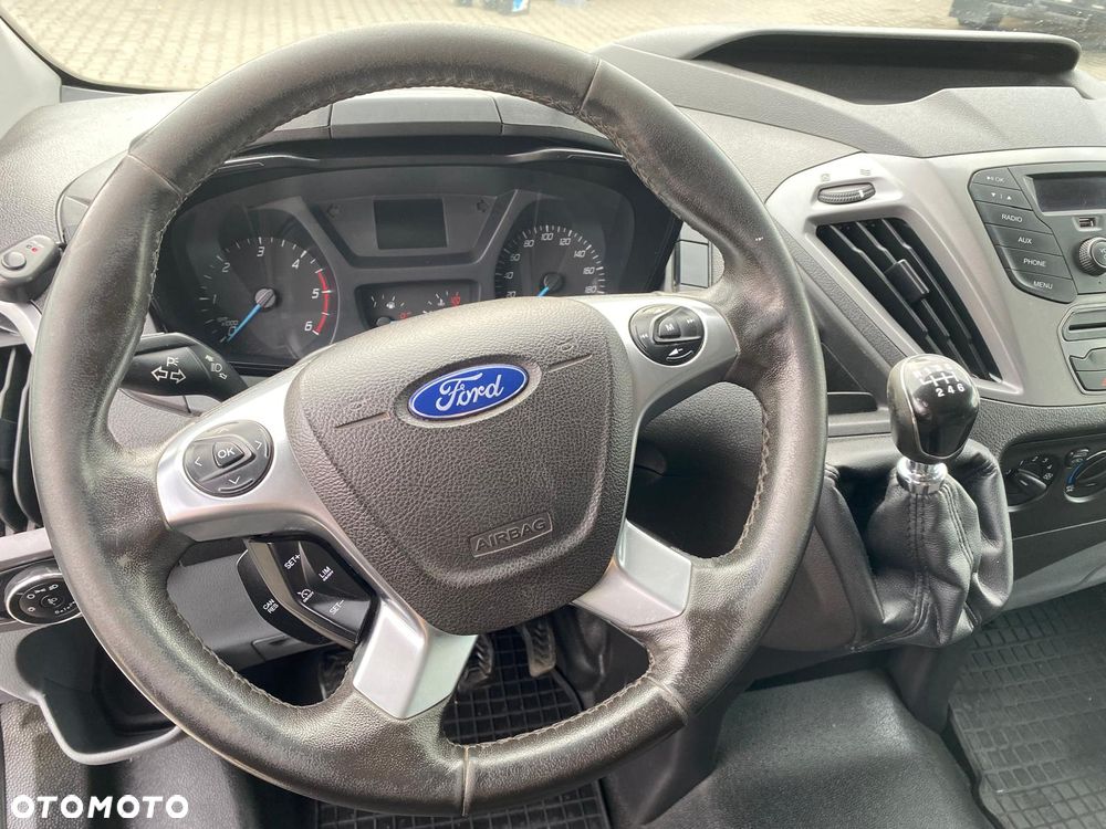 Ford TRANSIT CUSTOM - 20