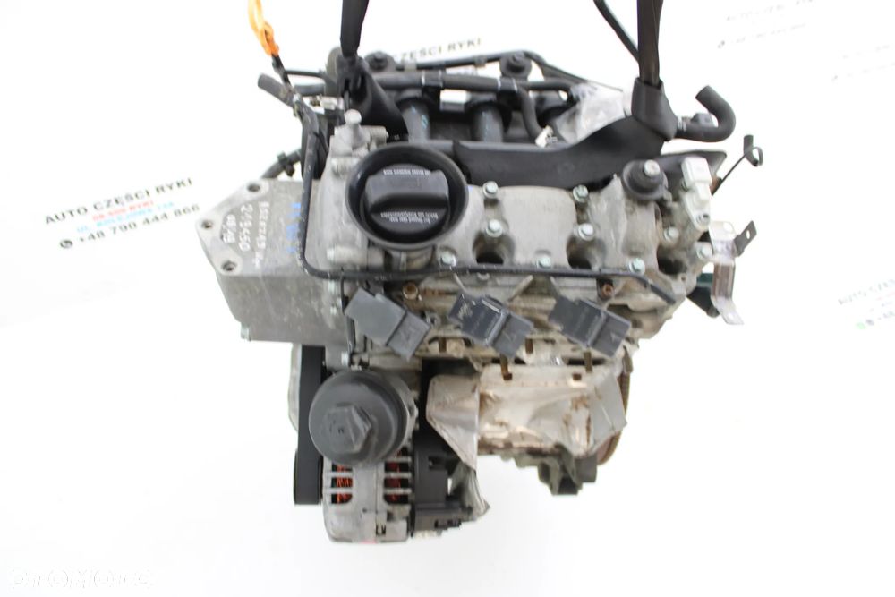 Skoda VW Seat Silnik 1.2 AWY - 1