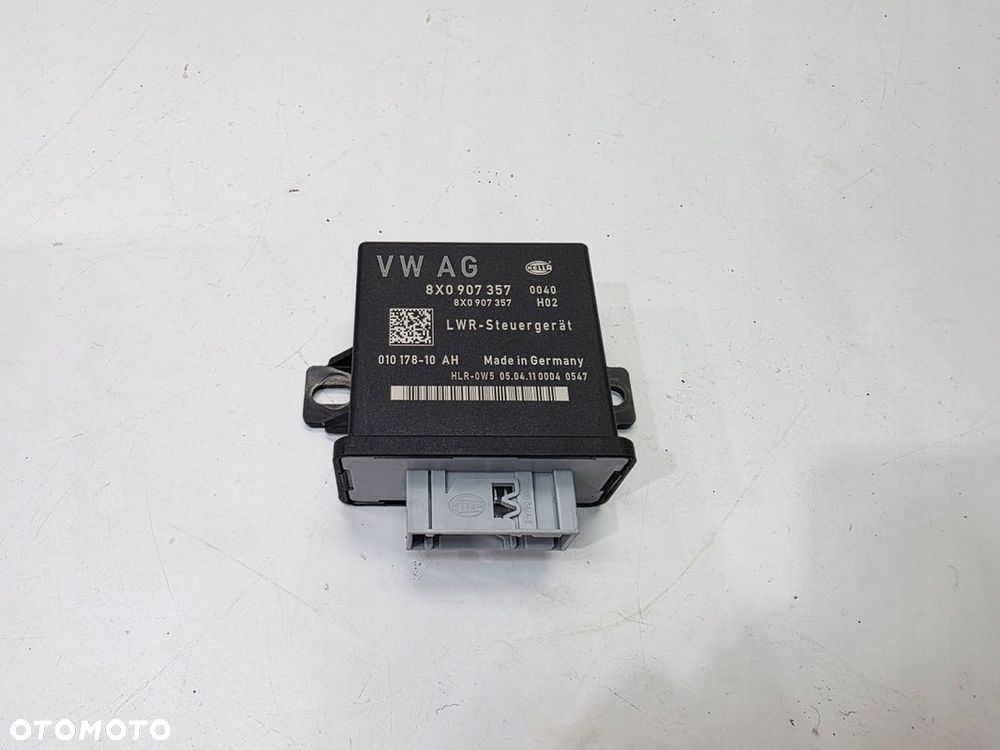 STEROWNIK MODUŁ ŚWIATEŁ AUDI A1 8X Q3 8X0907357 - 1