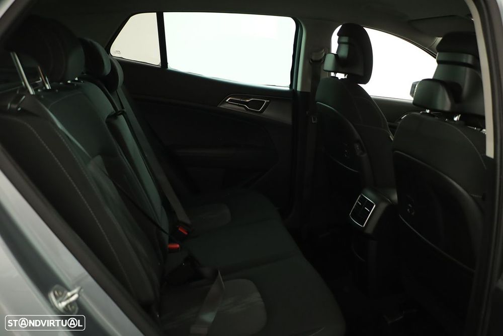 Kia Sportage 1.6 T-GDi Drive - 22