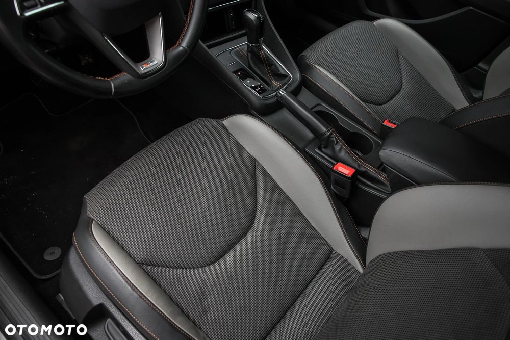 Seat Leon 2.0 TDI Start&Stop 4Drive DSG X-Perience - 32