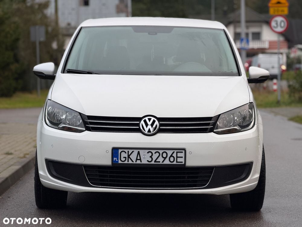 Volkswagen Touran 2.0 TDI DPF BlueMotion Technology DSG Comfortline - 6