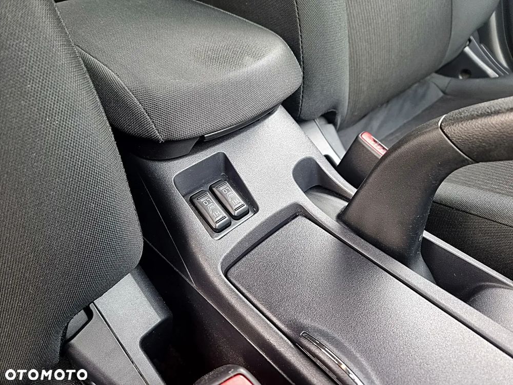 Mitsubishi Lancer - 20