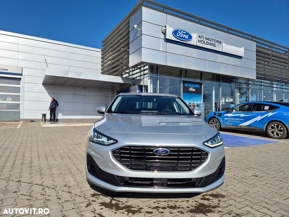 Ford Focus 1.0 EcoBoost 6MT MHEV Titanium X - 8