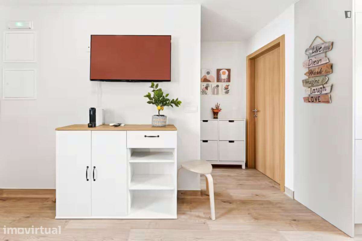 Apartamento com 1 quartos - localizado em São Mamede de Infesta Porto - Grande imagem: 5/14