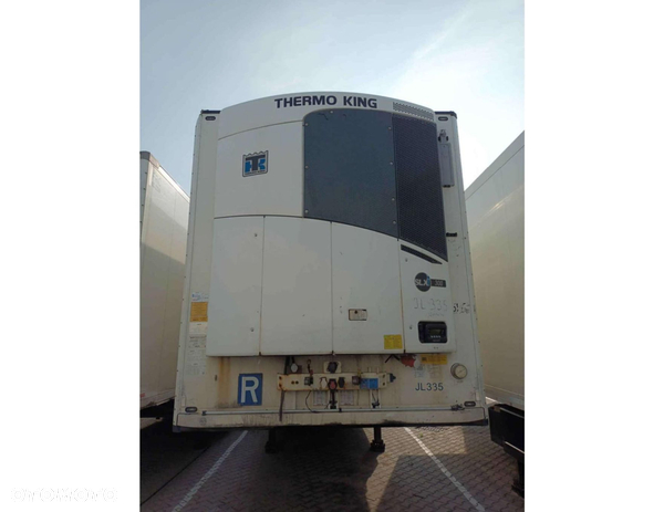 Schmitz Cargobull SKO Double Deck FP 45 ThermoKing SLXi 300 Lifting Axle
