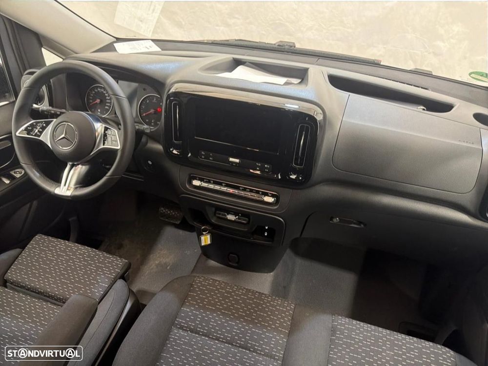 Mercedes-Benz Vito Misto Longa Aut. PRO - 6