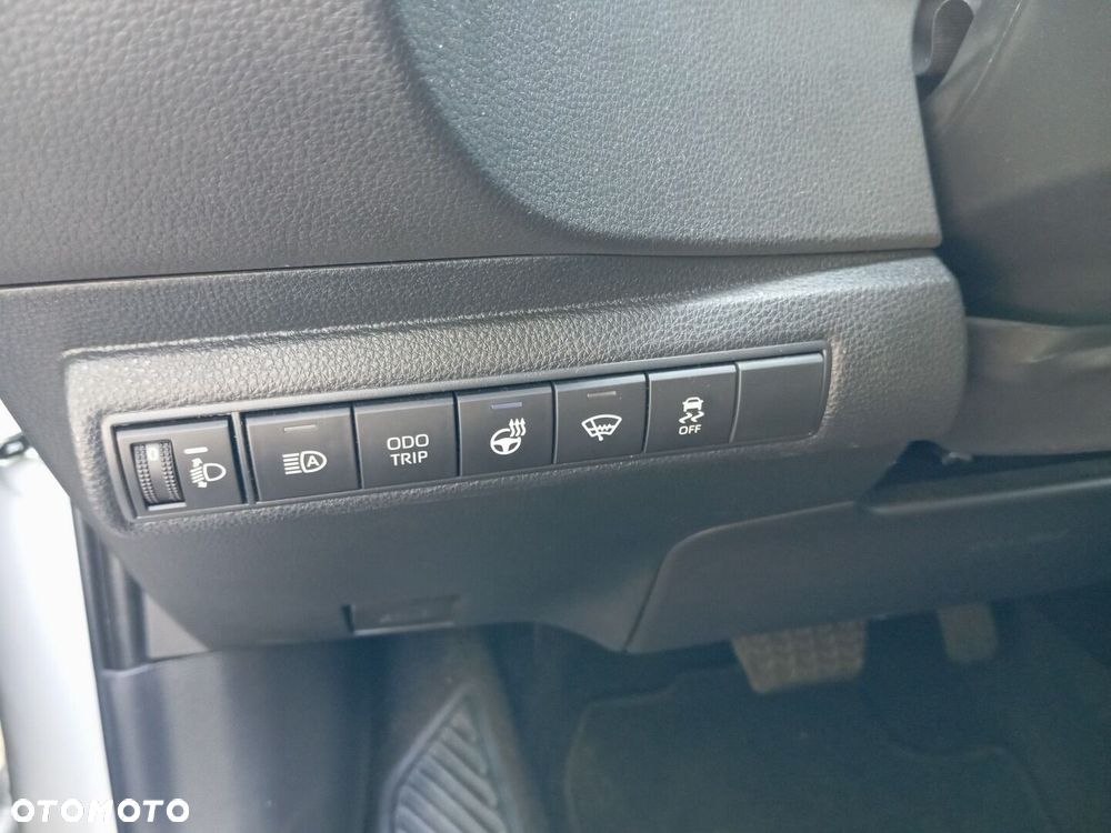 Toyota Corolla 1.8 Hybrid Comfort - 21