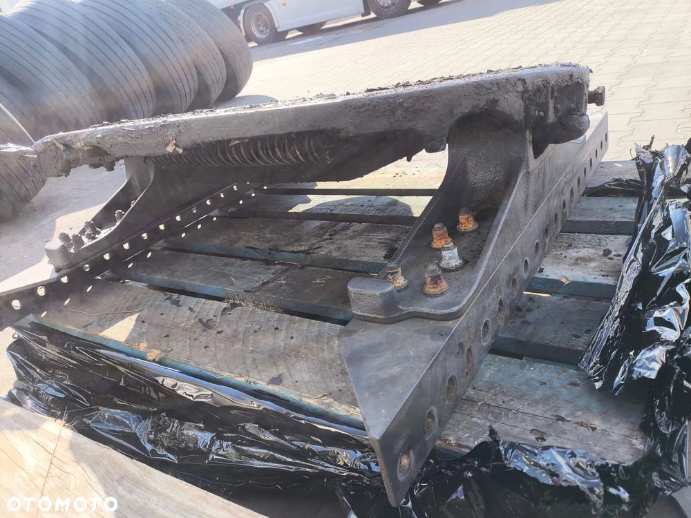 Volvo fh Siodło Jost / 200mm - 3