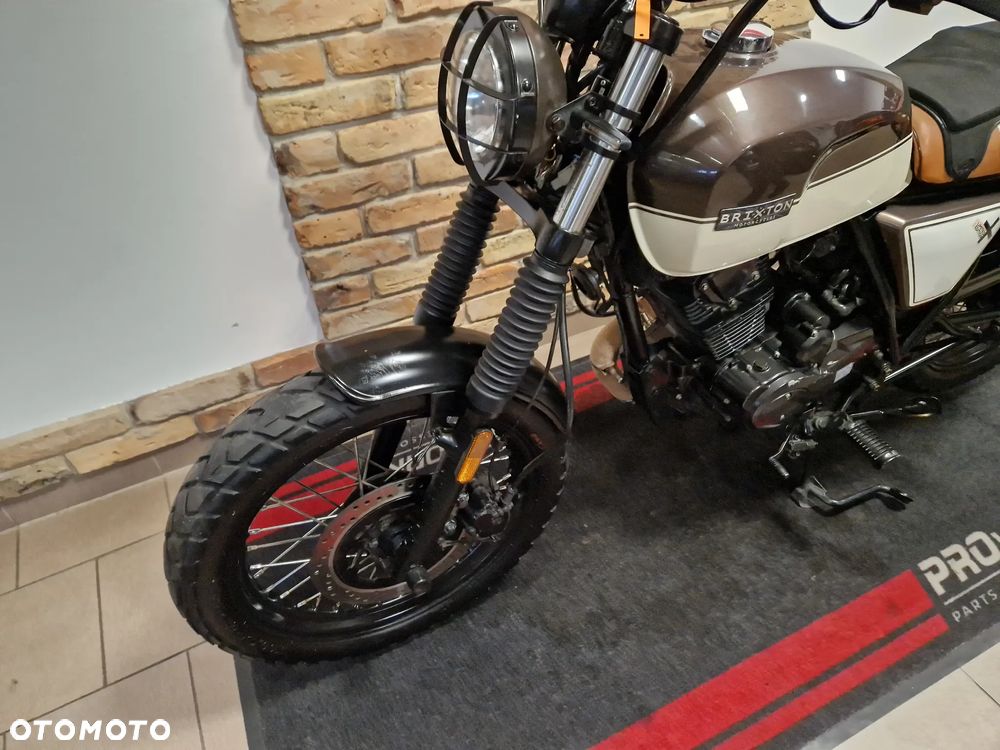 Brixton Cromwell - 35