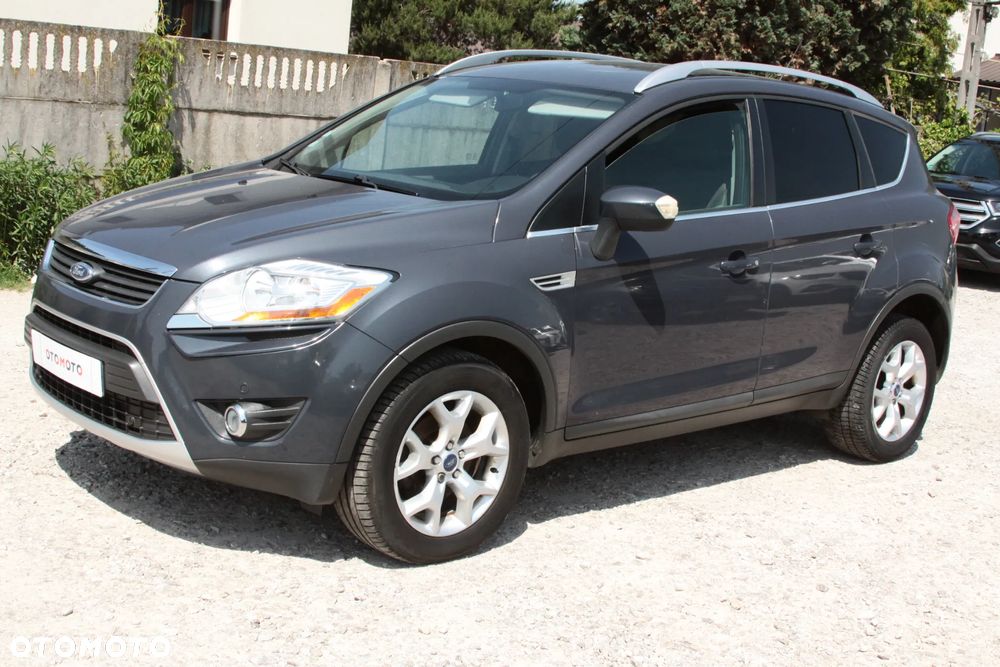 Ford Kuga 2.0 TDCi 2x4 Titanium - 5