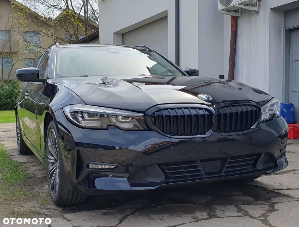 BMW Seria 3 318d MHEV - 1
