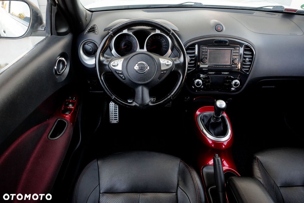 Nissan Juke 1.6 DIG-T Tekna - 34