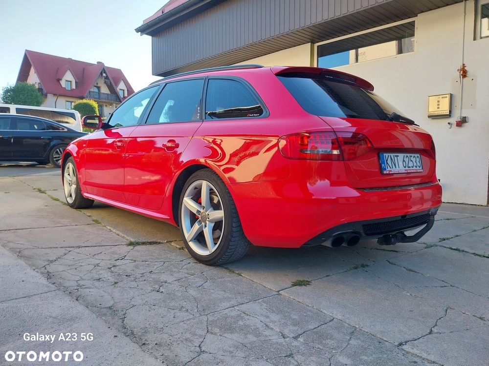 Audi A4 Avant 2.0 TDI Quattro - 4