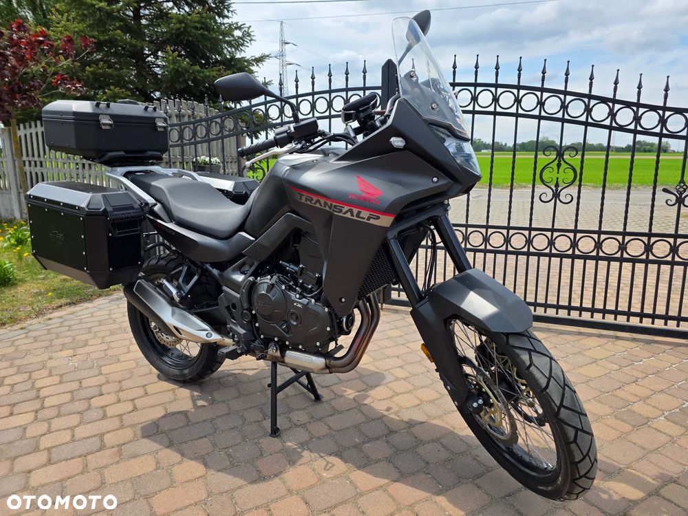 Honda Transalp - 8
