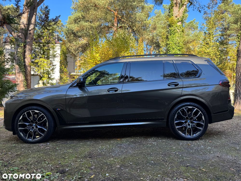 BMW X7 M50i sport - 4