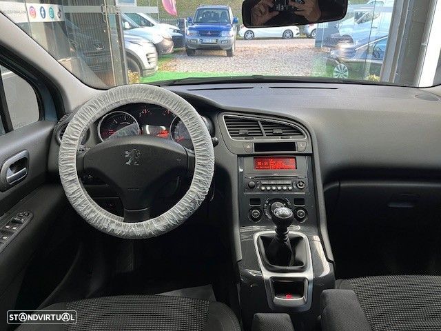 Peugeot 5008 1.6 HDi Executive - 14