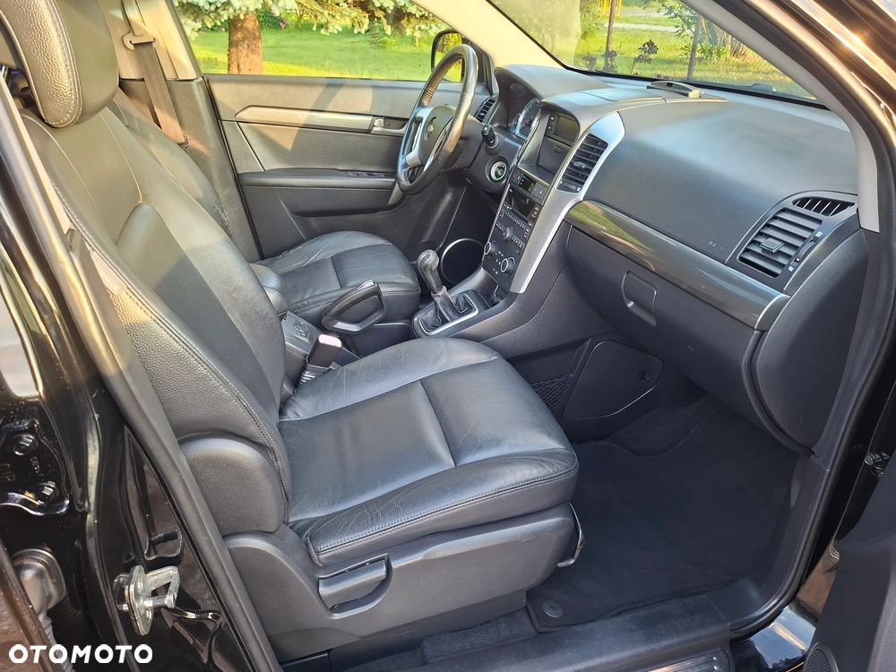 Chevrolet Captiva 2.4 4WD 7 Sitzer LT - 11