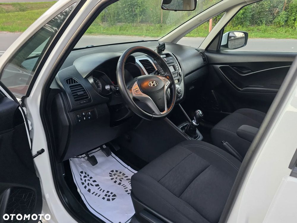 Hyundai ix20 1.4 blue Comfort - 27