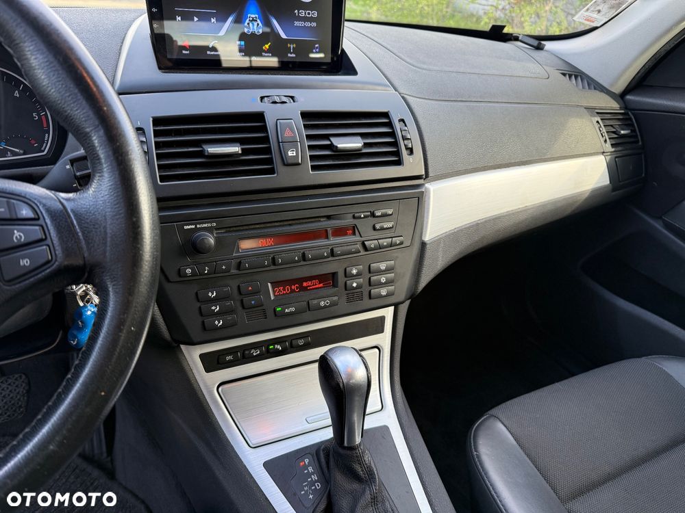 BMW X3 2.0d - 8