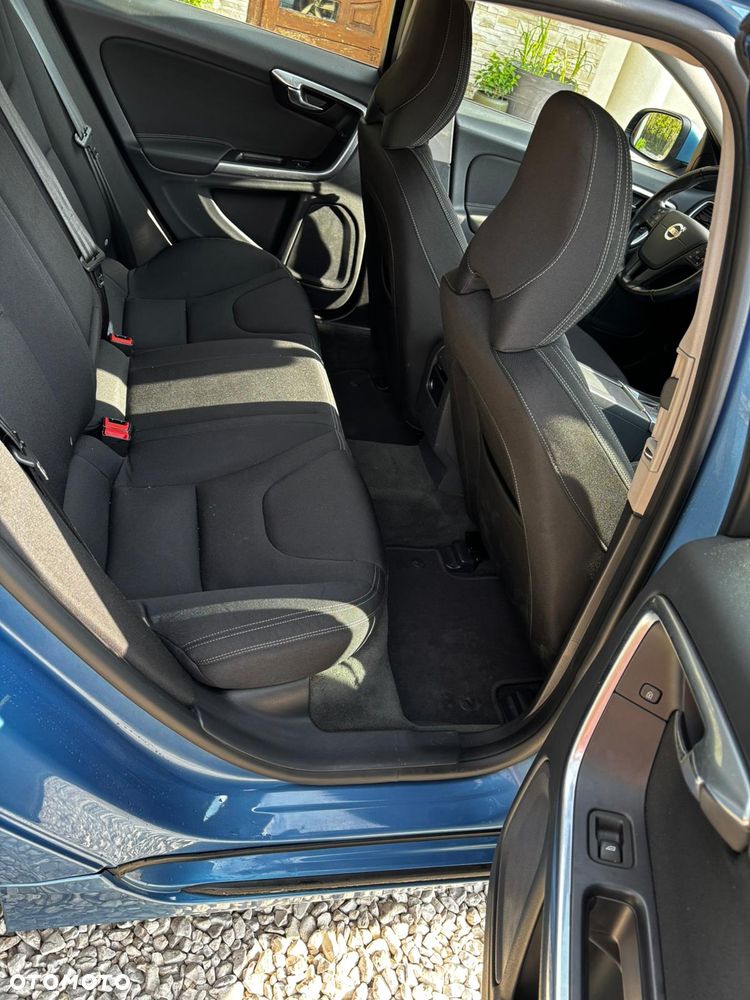 Volvo S60 D3 Kinetic - 6