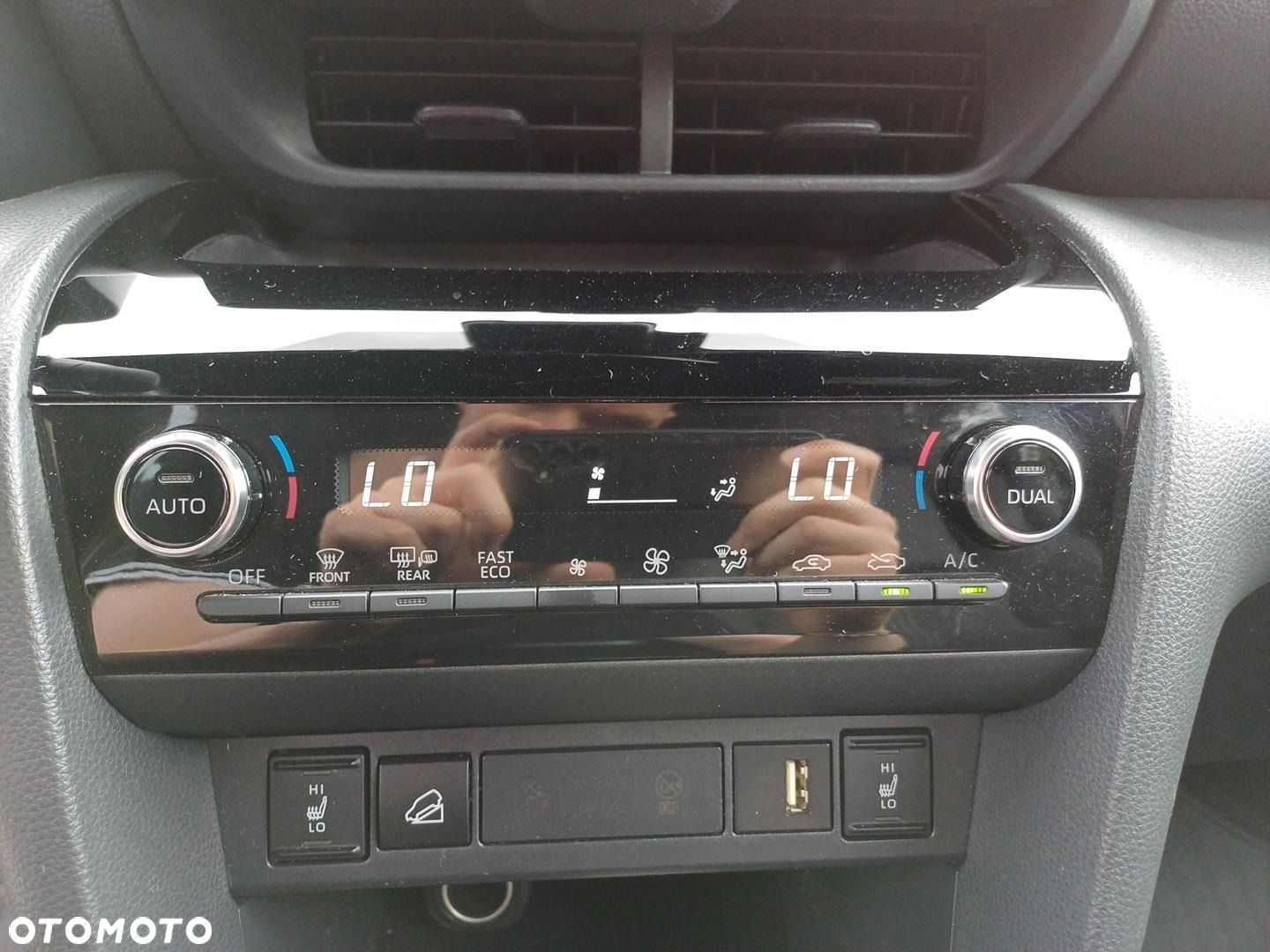 Toyota Yaris Cross - 25