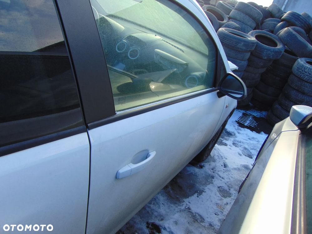 DRZWI PRAWE PRZÓD PRZEDNIE OPEL CORSA D Z474 3D - 1