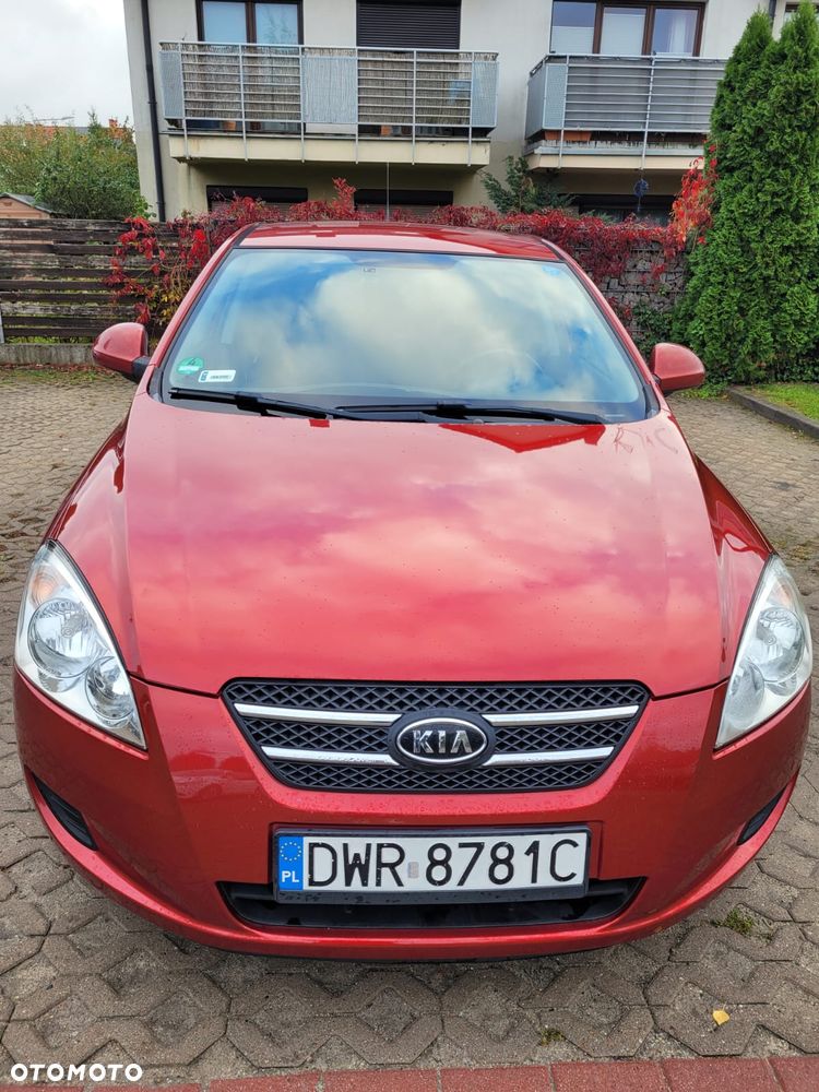 Kia Ceed 1.4 Comfort - 10
