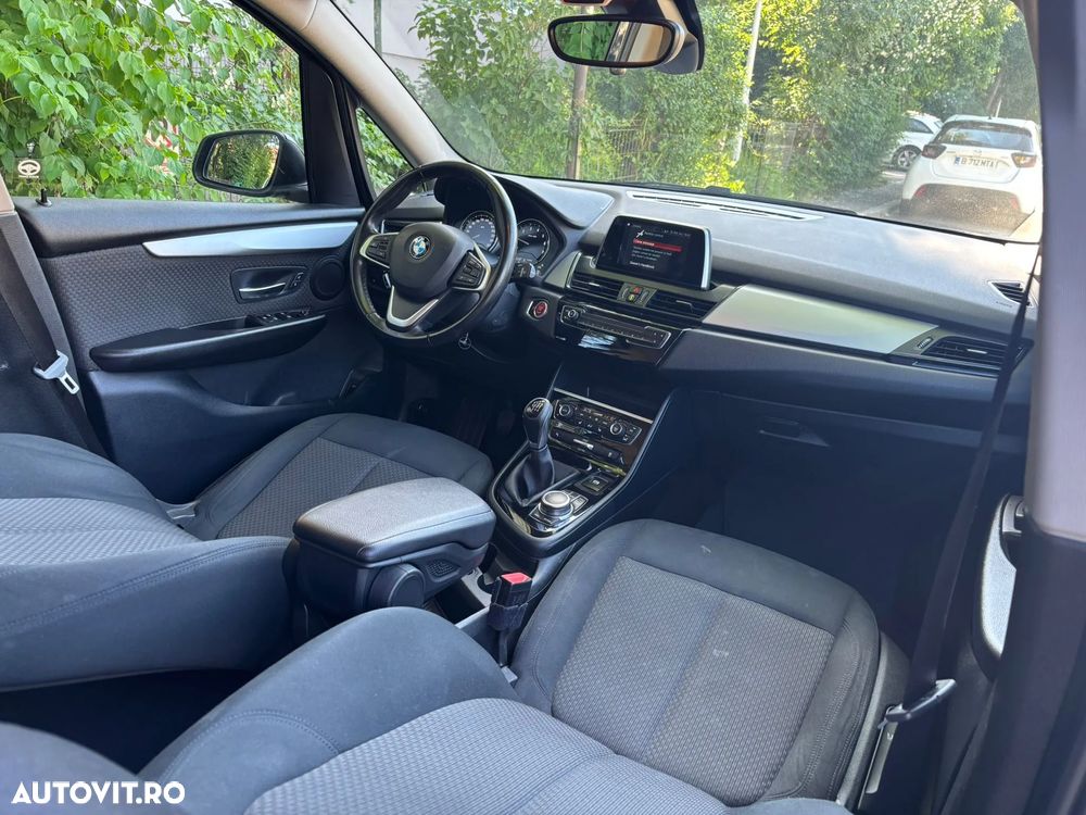 BMW Seria 2 216i Advantage - 9