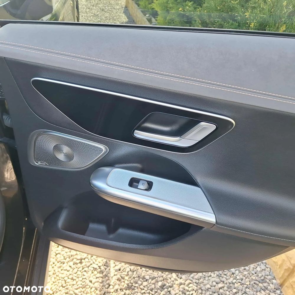Mercedes-Benz EQE 350+ 90.5kWh Electric Art - 15