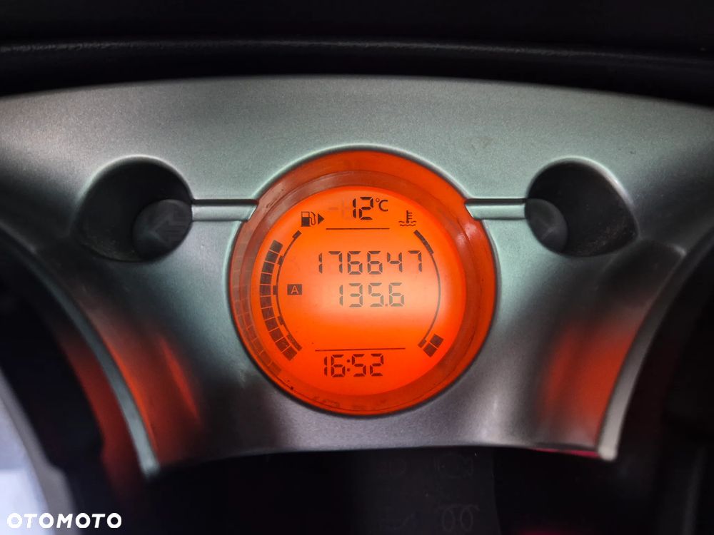 Nissan Qashqai 1.5 dCi Tekna - 21