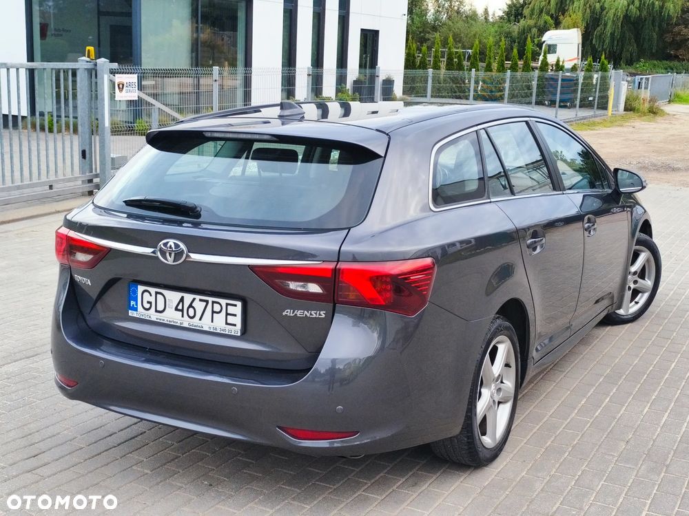 Toyota Avensis - 10