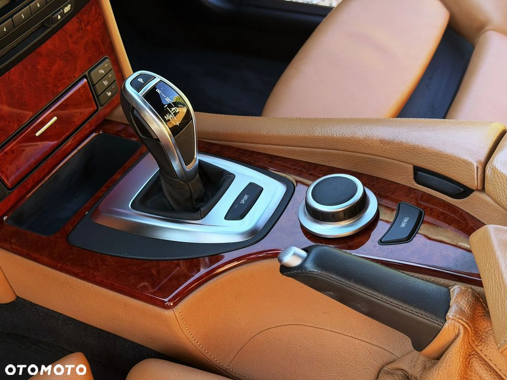 BMW-ALPINA B5 B5SSwitch-Tronic - 26