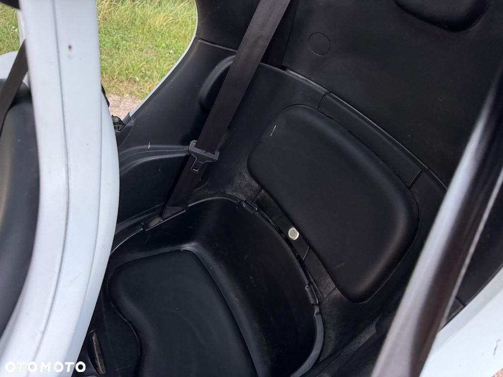 Renault Twizy (ohne Batterie) Sport Edition White - 40