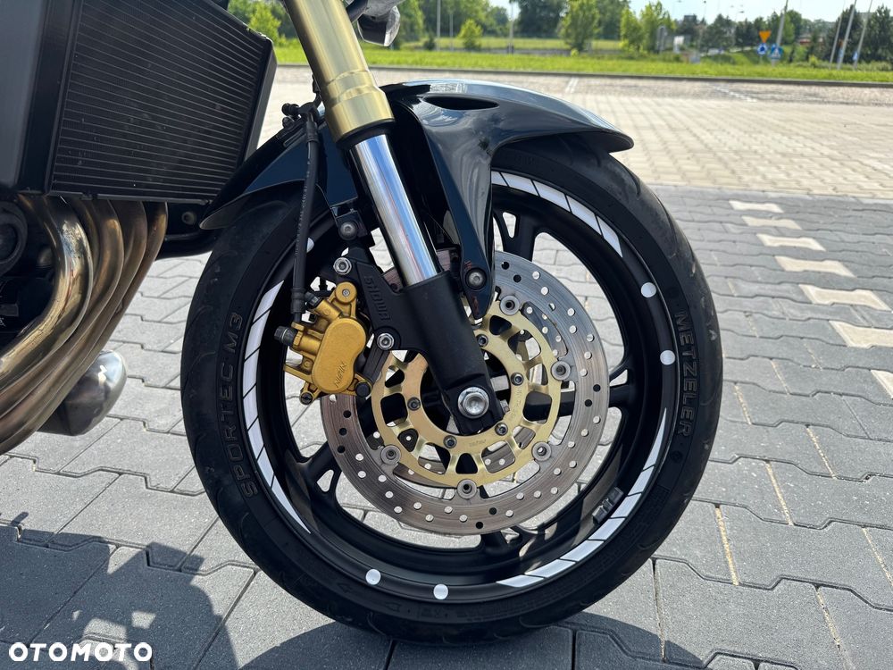 Honda Hornet - 14