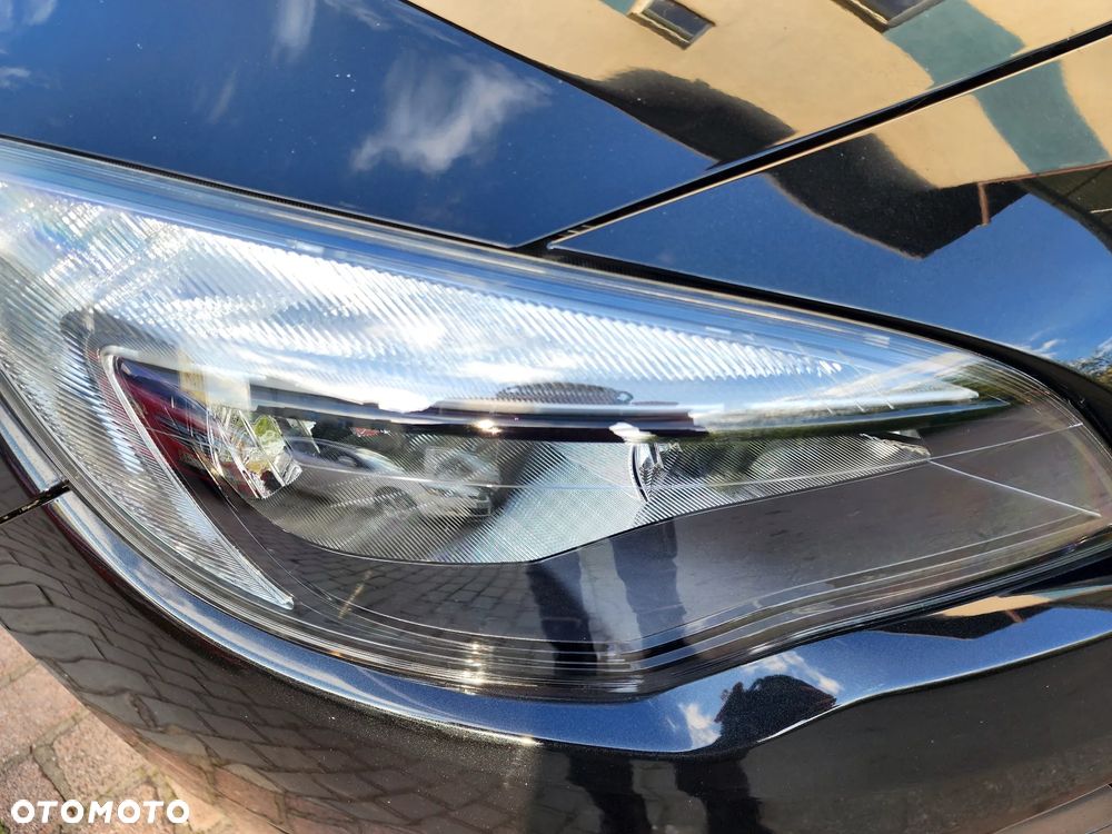 Opel Astra 1.4 Turbo 150 Jahre - 14