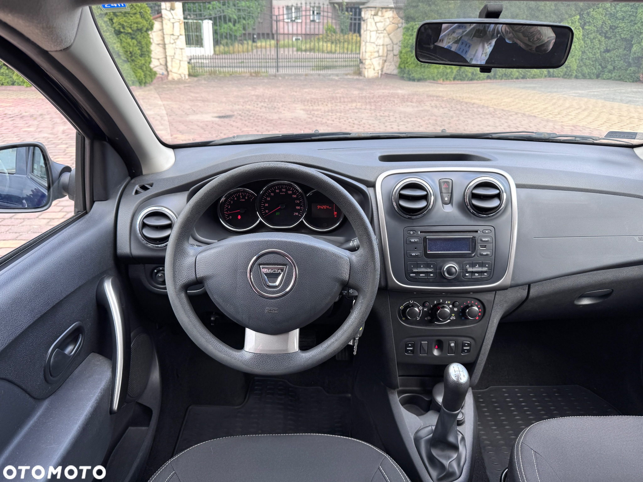 Dacia Sandero 1.2 16V Laureate BL2 - 10