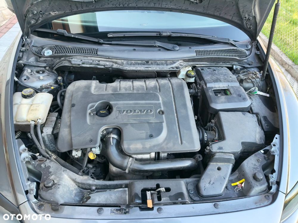 Volvo C30 1.6D - 13