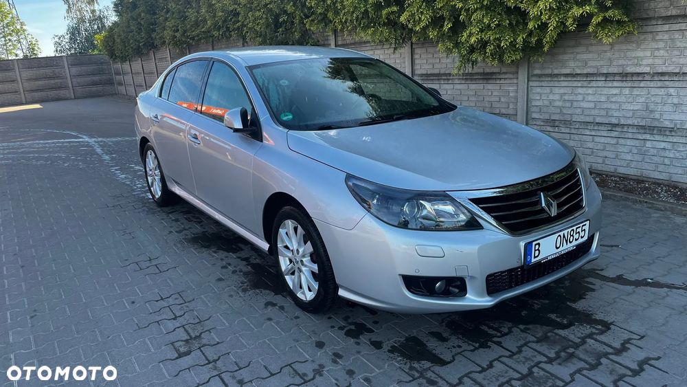 Renault Latitude - 1
