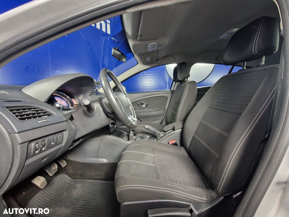 Renault Megane - 11