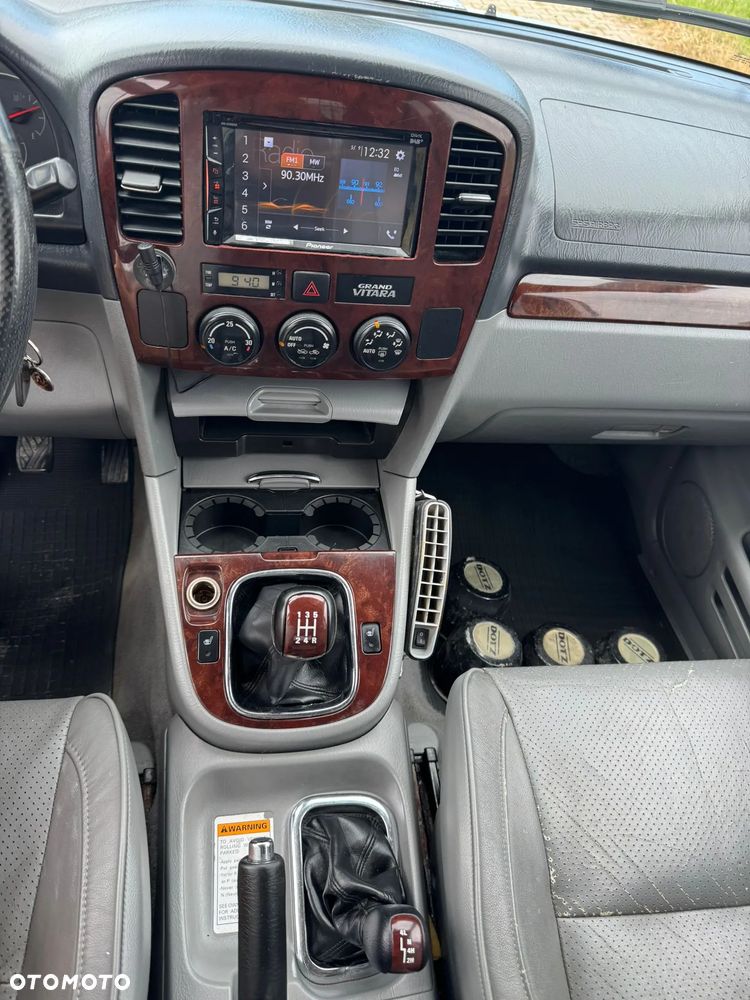 Suzuki Grand Vitara XL-7 2.0 TD Comfort - 11