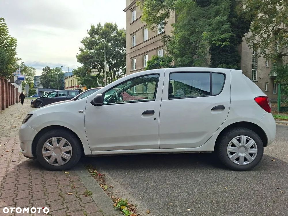 Dacia Sandero - 2