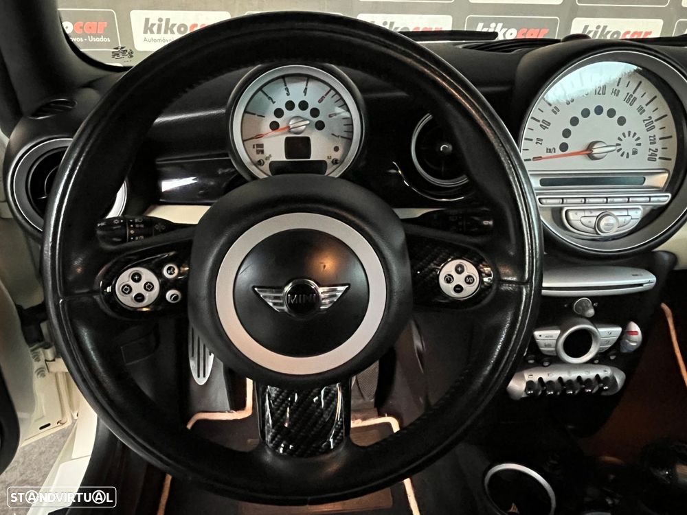 MINI 3 Portas Cooper D - 21