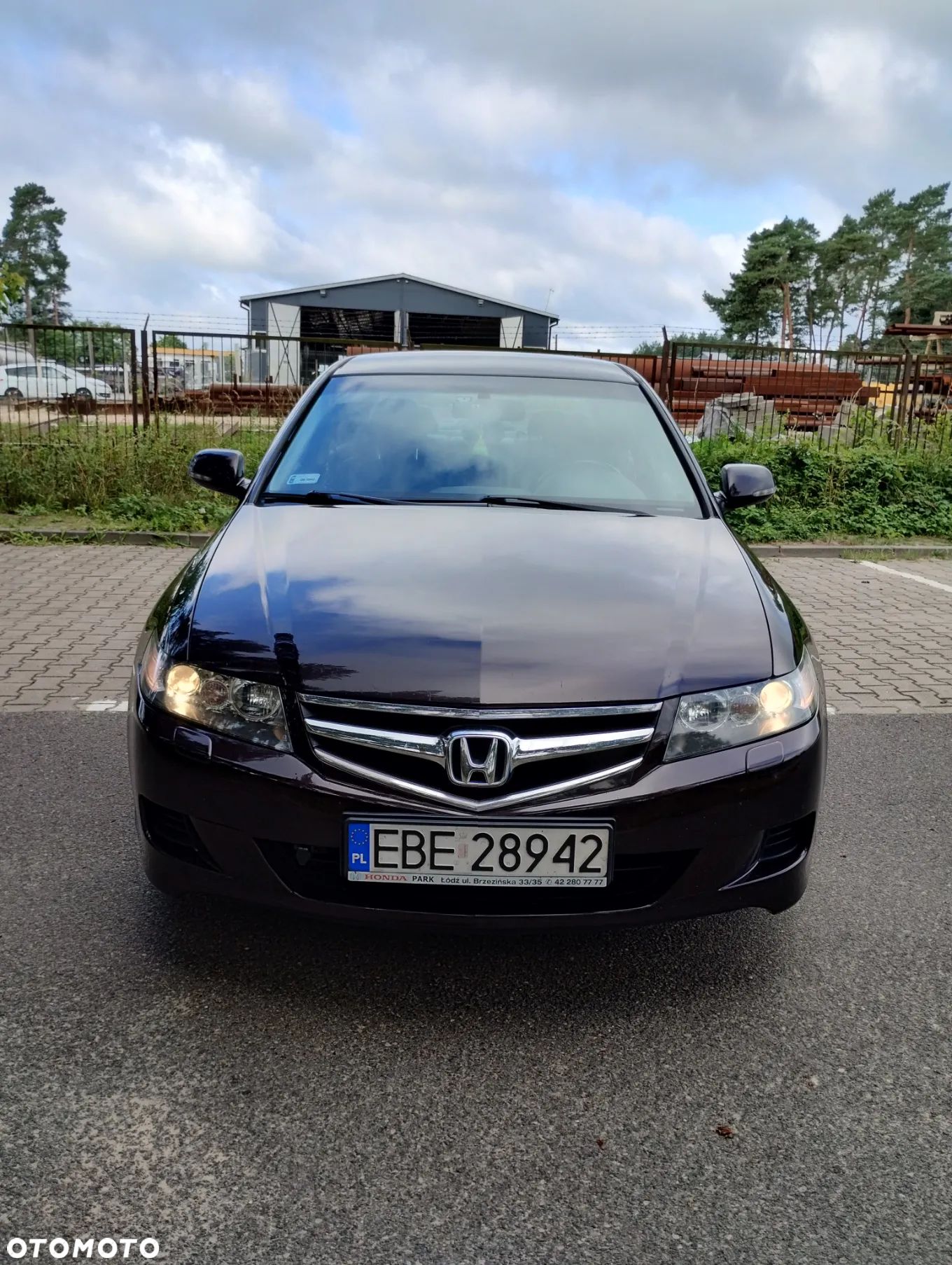 Honda Accord 2.0 Executive - 1