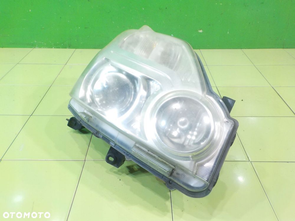 NISSAN X-TRAIL II T31 2.0 DCI 07r 5D XENON lampa prawa przod - 3